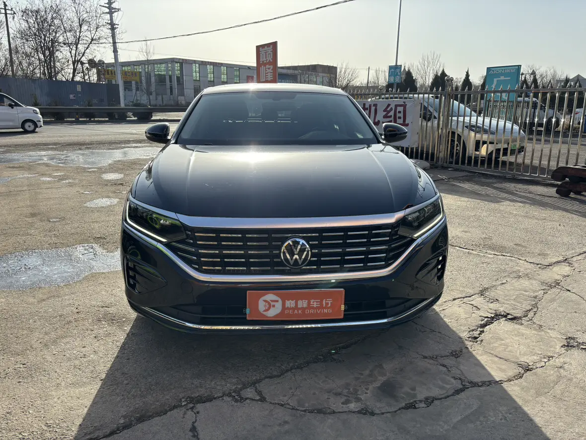 Volkswagen Passat  из Китая