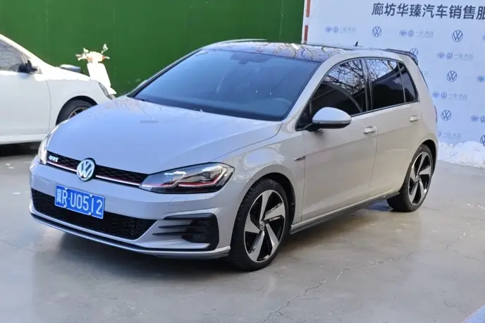 Volkswagen Golf GTI  из Китая