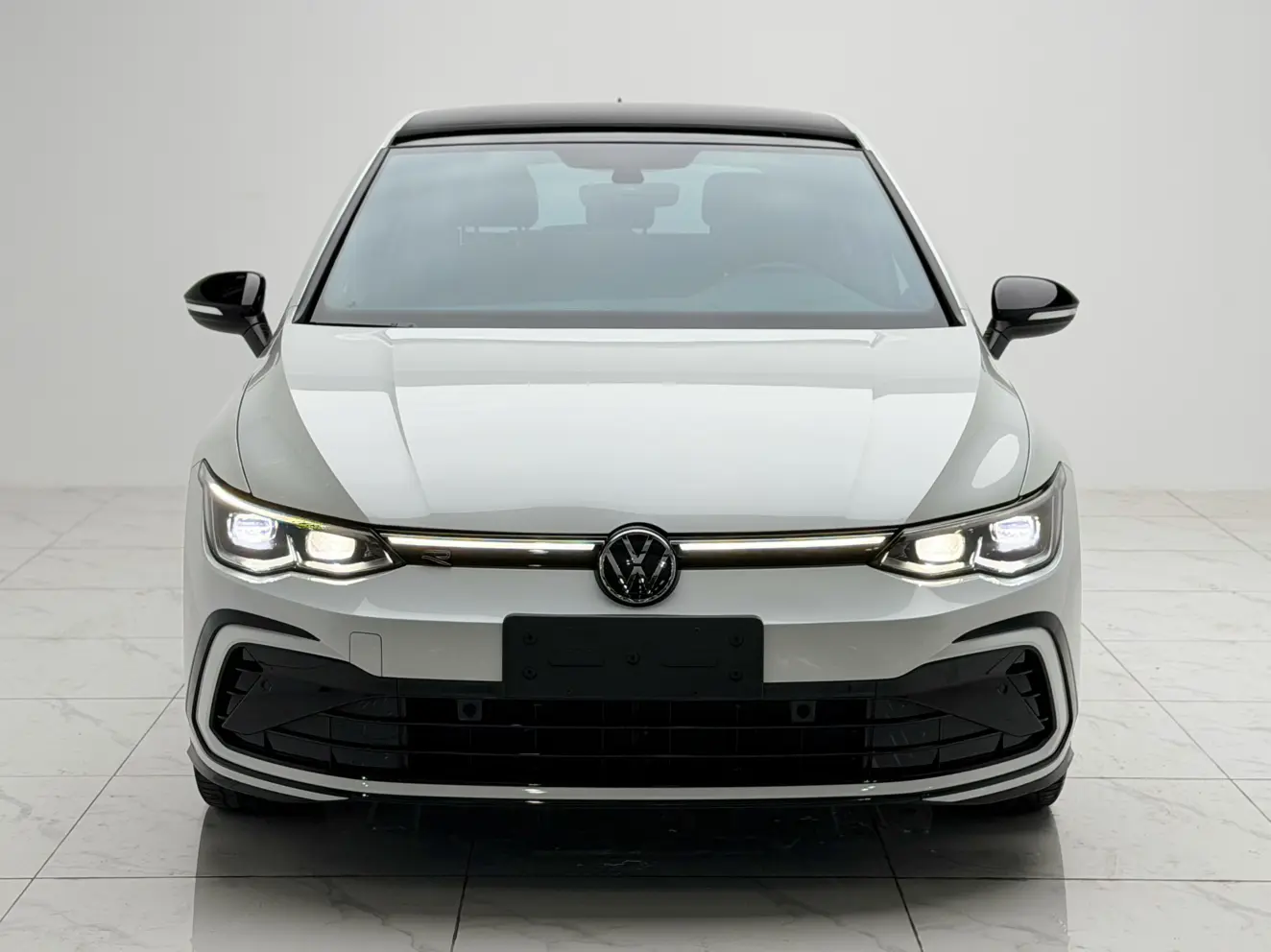 Volkswagen Golf  из Китая