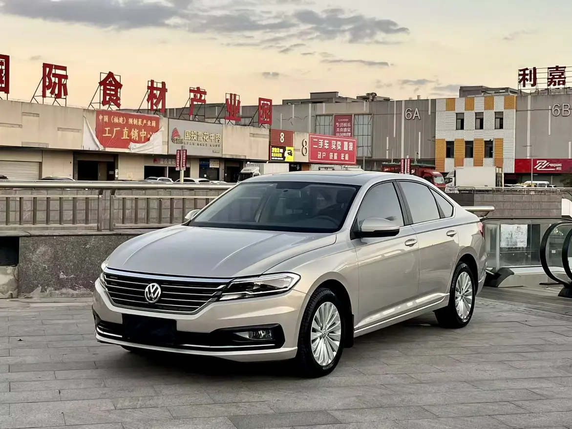 Volkswagen Lavida  из Китая