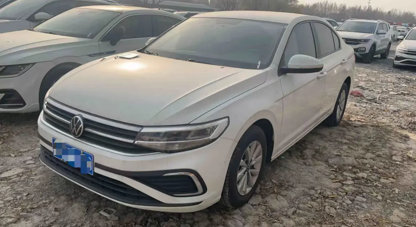 Volkswagen Bora  из Китая