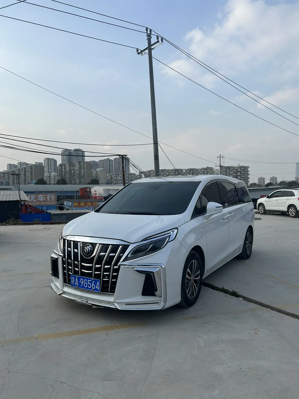 Buick GL8  из Китая