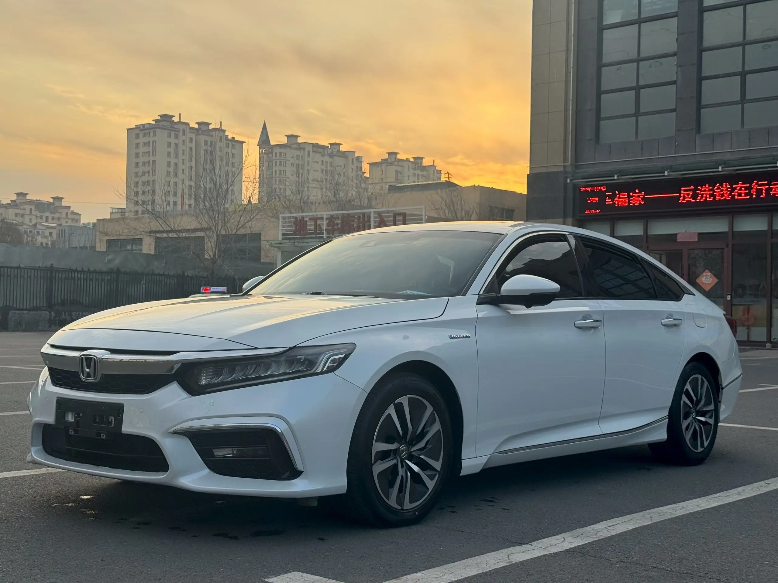 Honda Inspire (Yingshipai)  из Китая