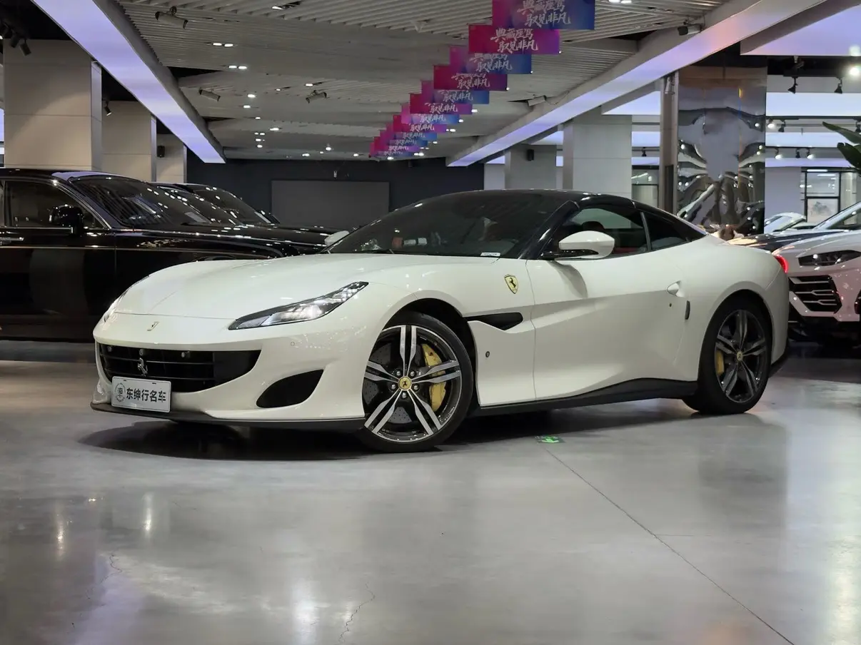 Ferrari Portofino  из Китая
