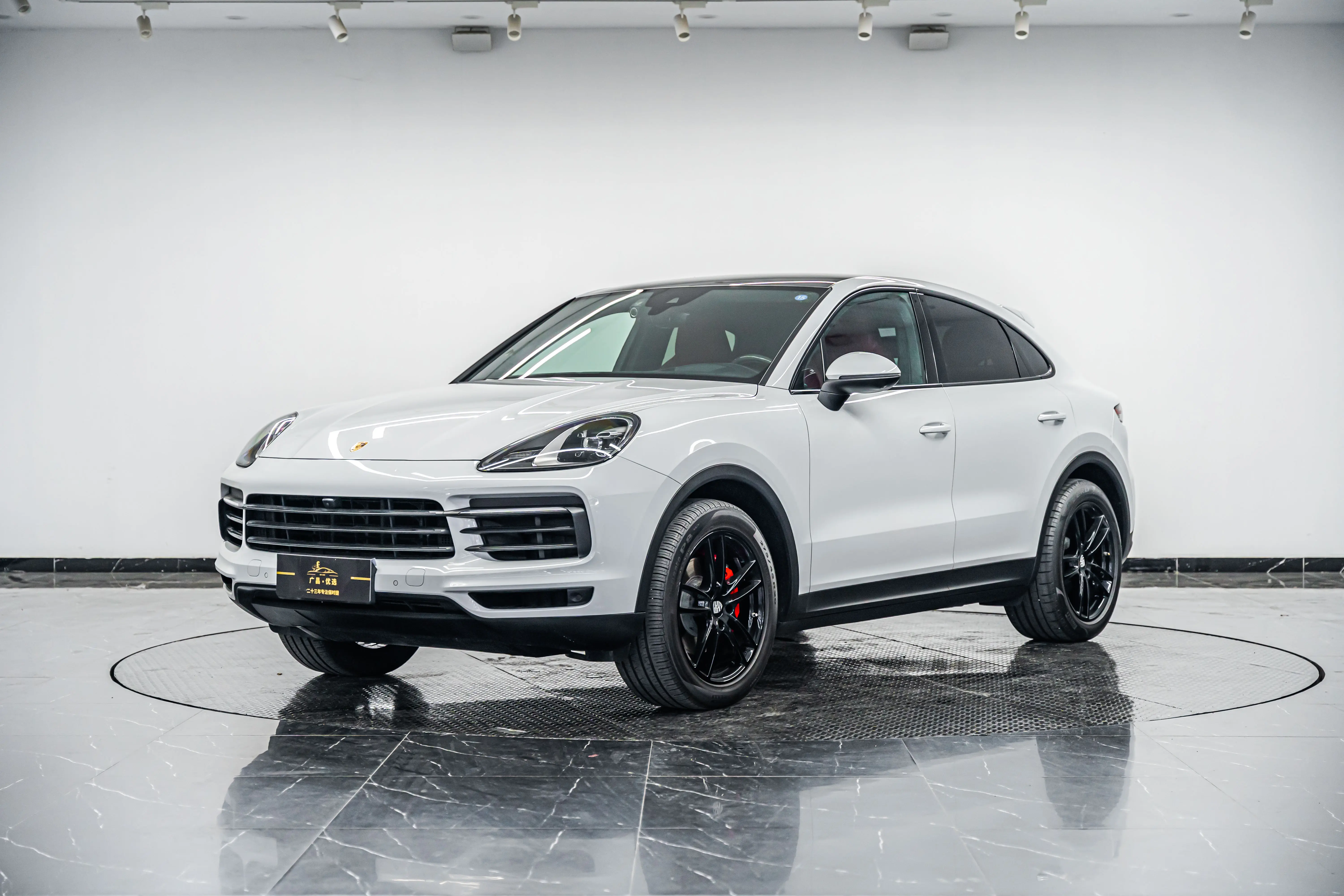 Porsche Cayenne Coupe  из Китая