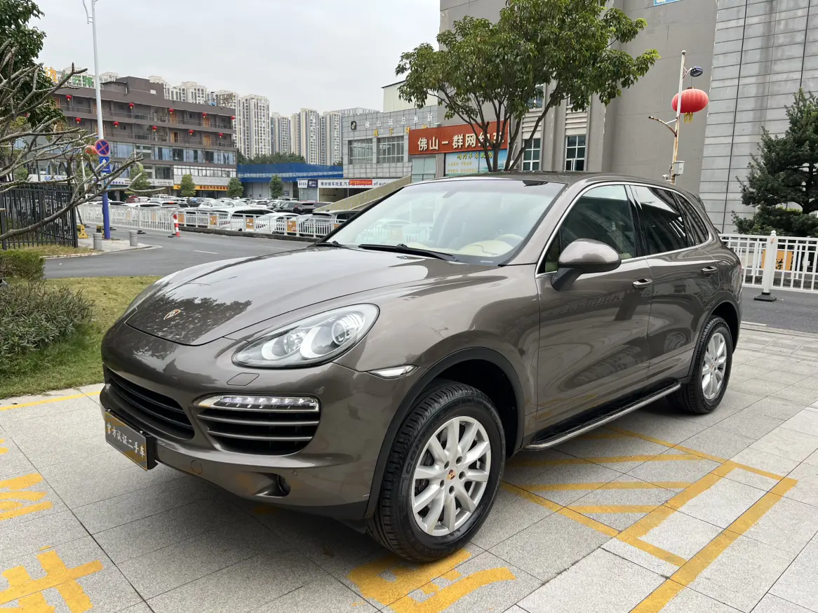 Porsche Cayenne  из Китая