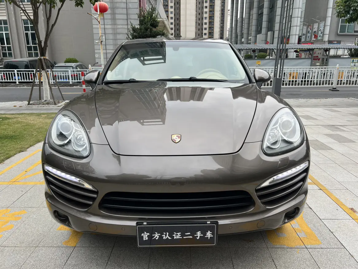 Porsche Cayenne  из Китая