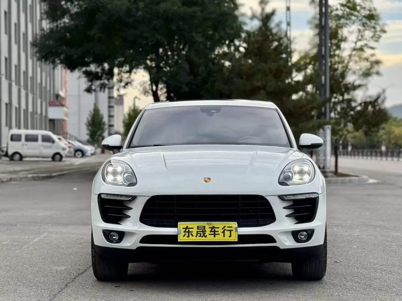 Porsche Macan  из Китая