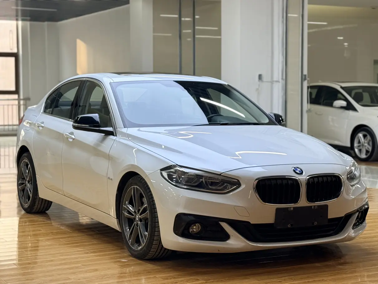 BMW 1 Series  из Китая