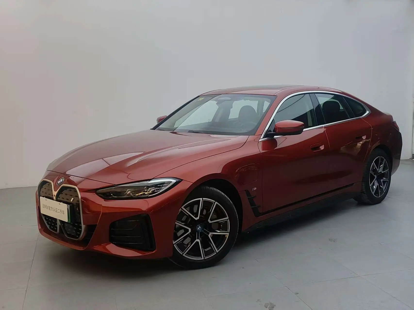 BMW i4  из Китая