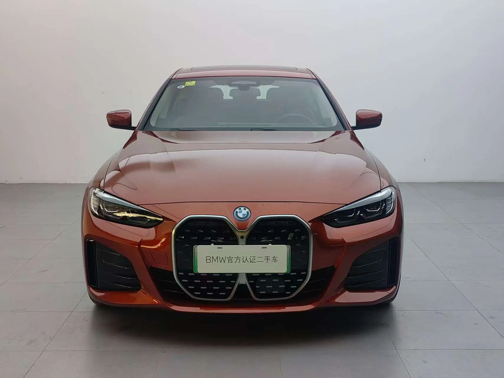 BMW i4  из Китая