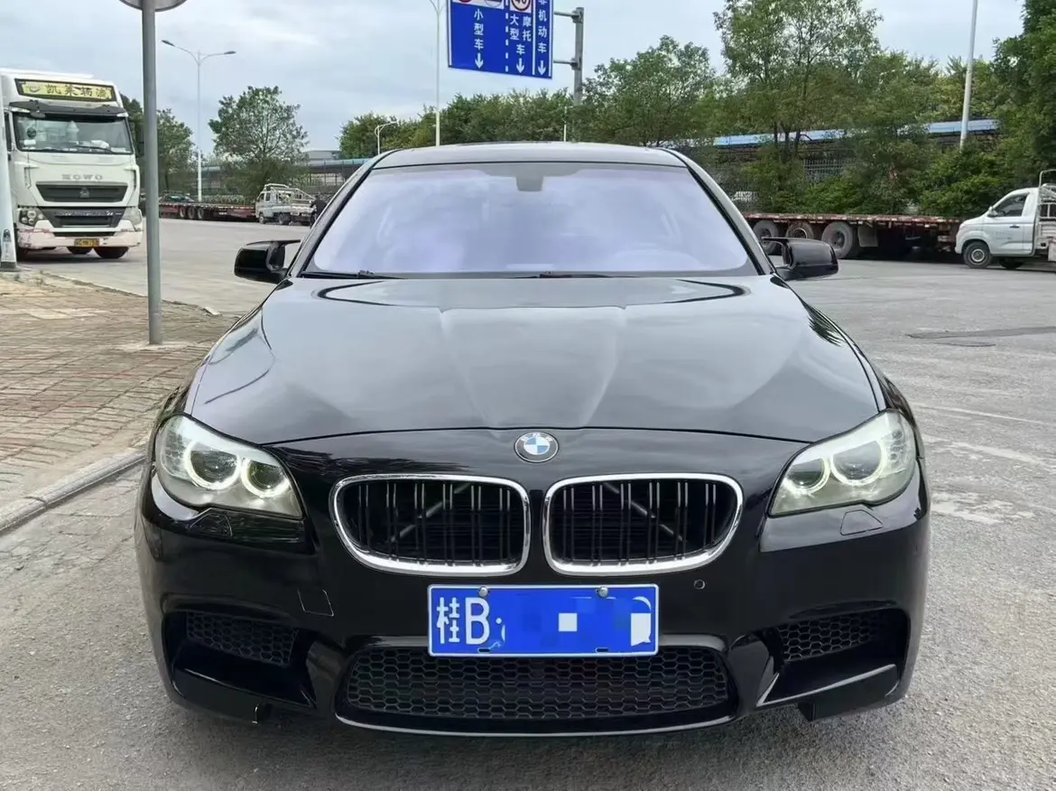 BMW 5 Series  из Китая