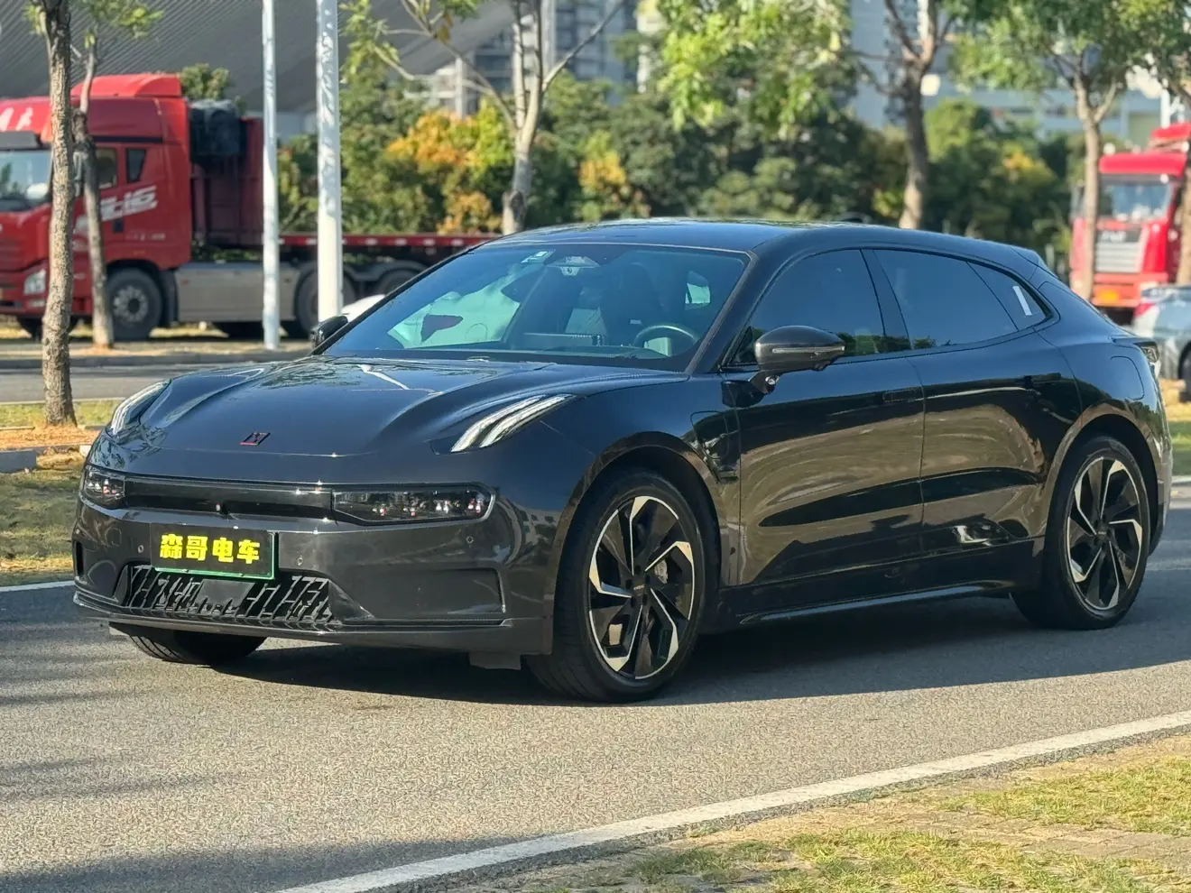 ZEEKR 001  из Китая