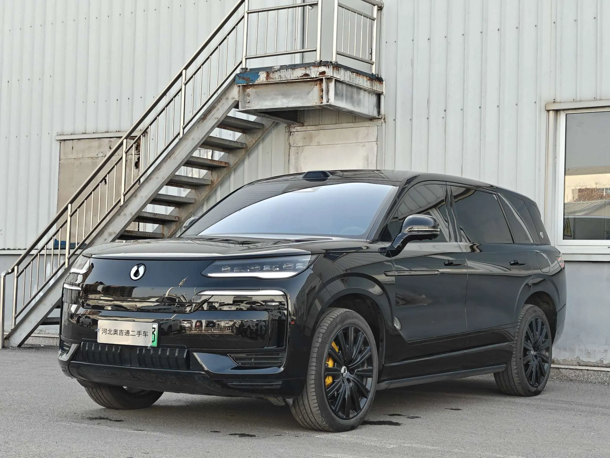 Denza Tengzhong N9 DM  из Китая