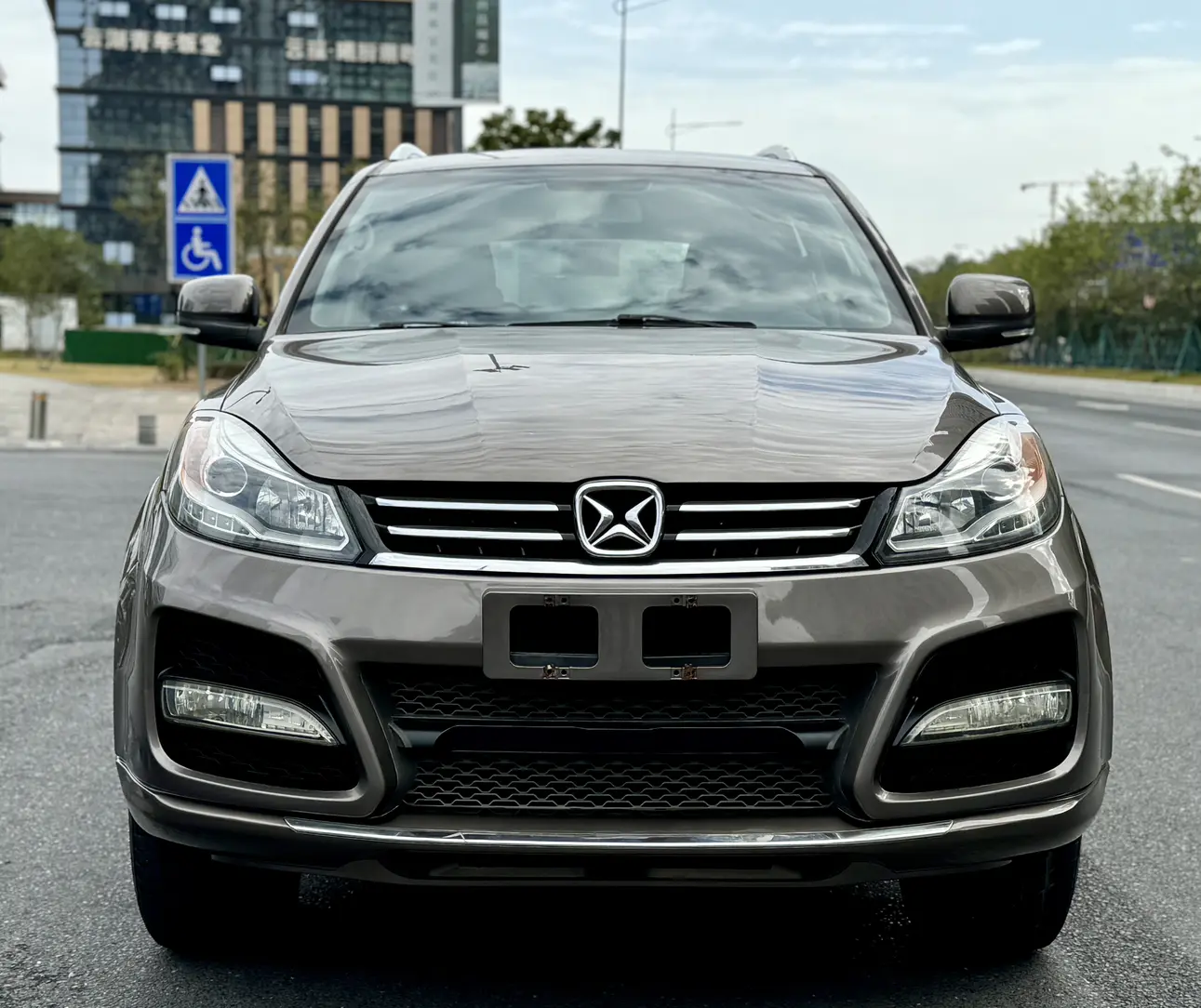 Yu Sheng Yusheng S350  из Китая