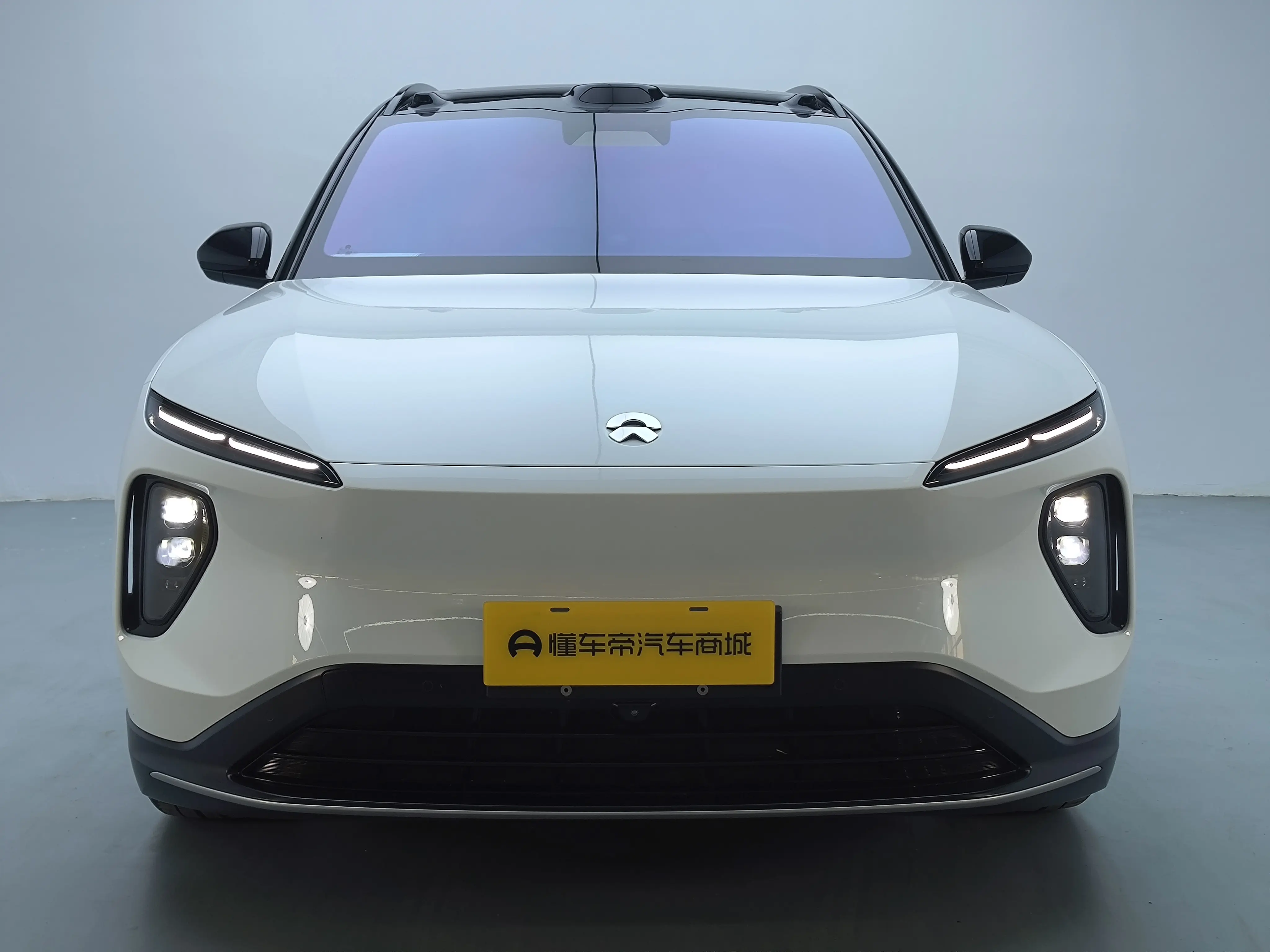 NIO ES6  из Китая