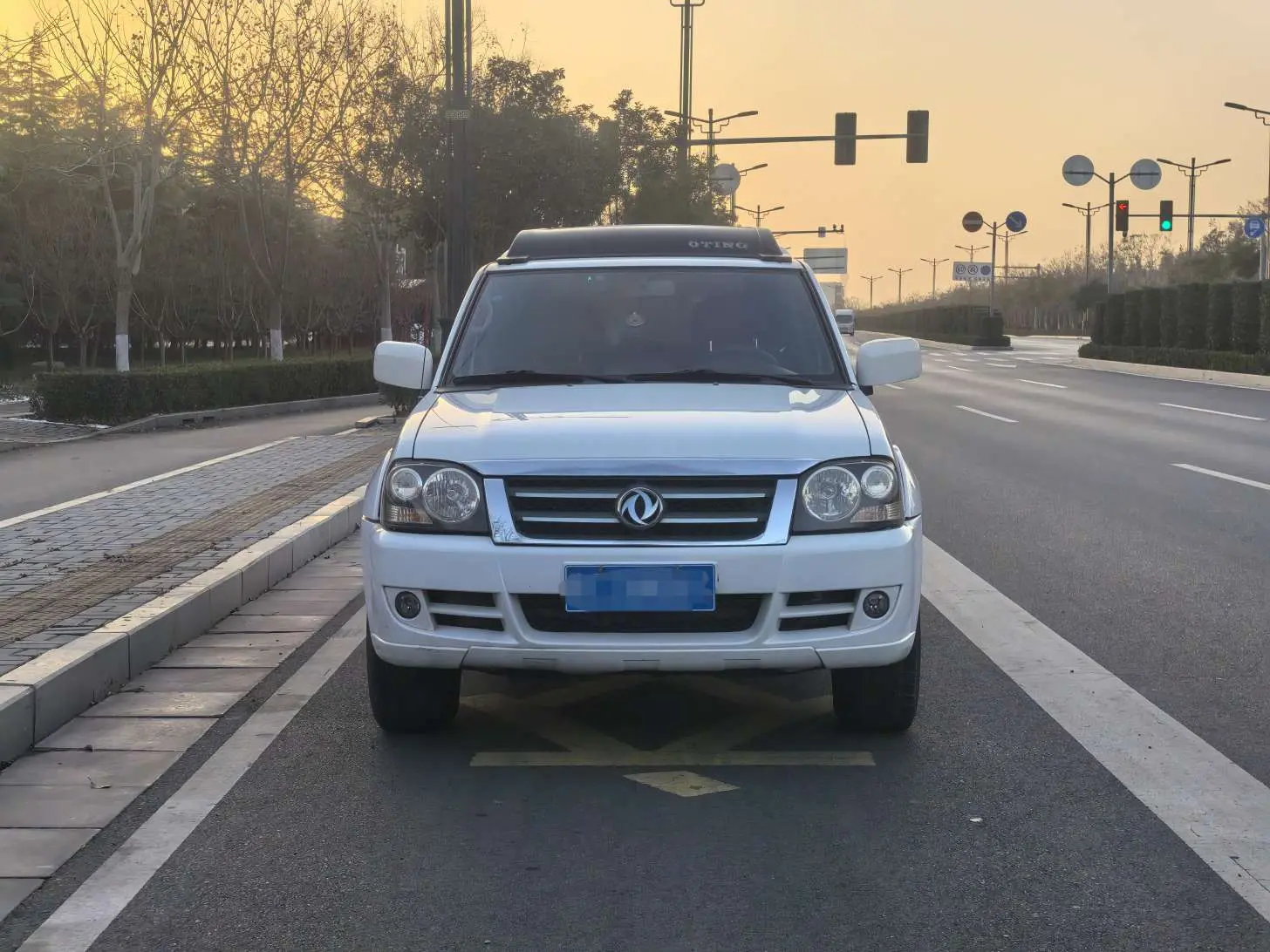 Dongfeng Odin  из Китая