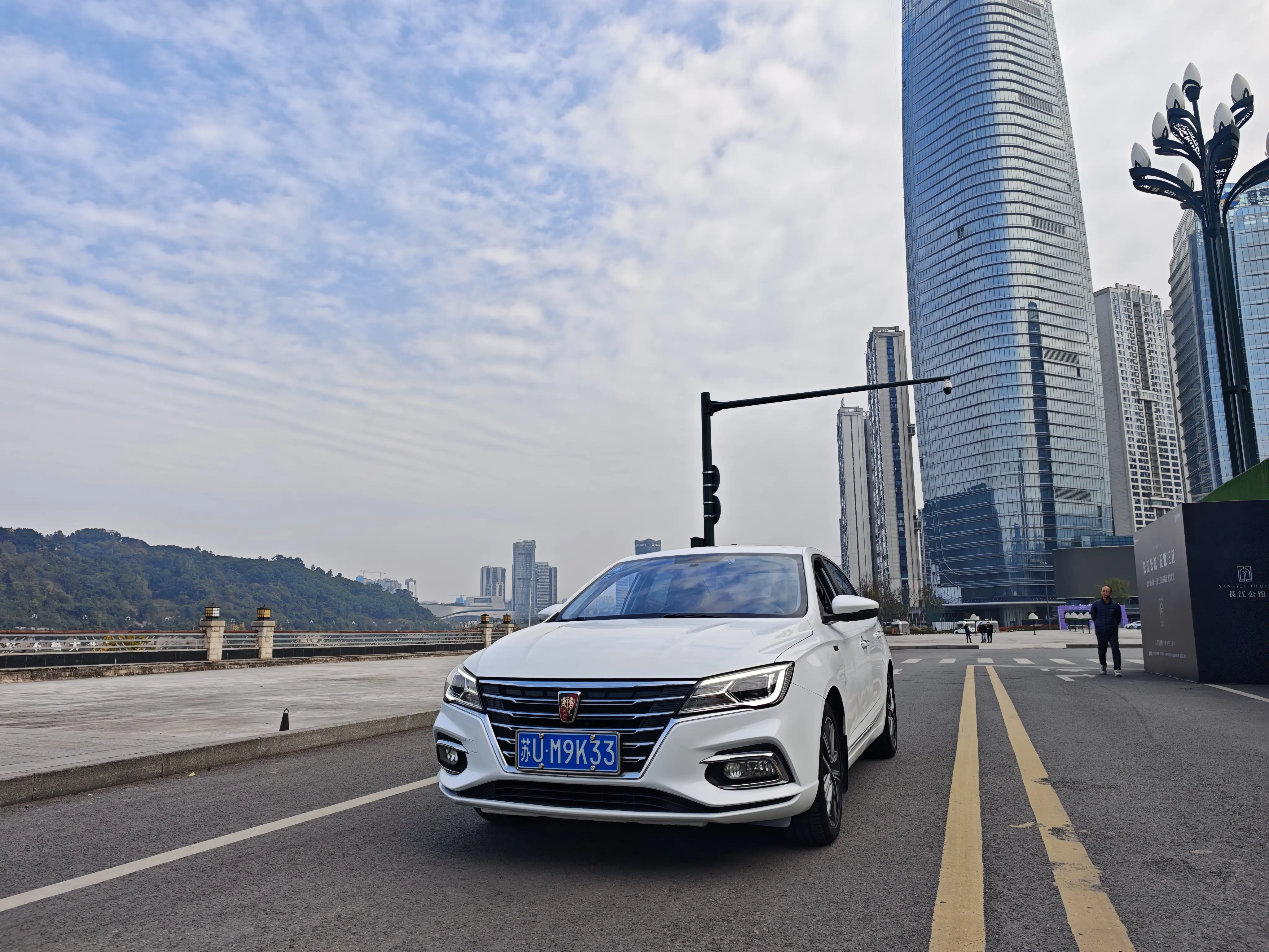 Roewe i5  из Китая