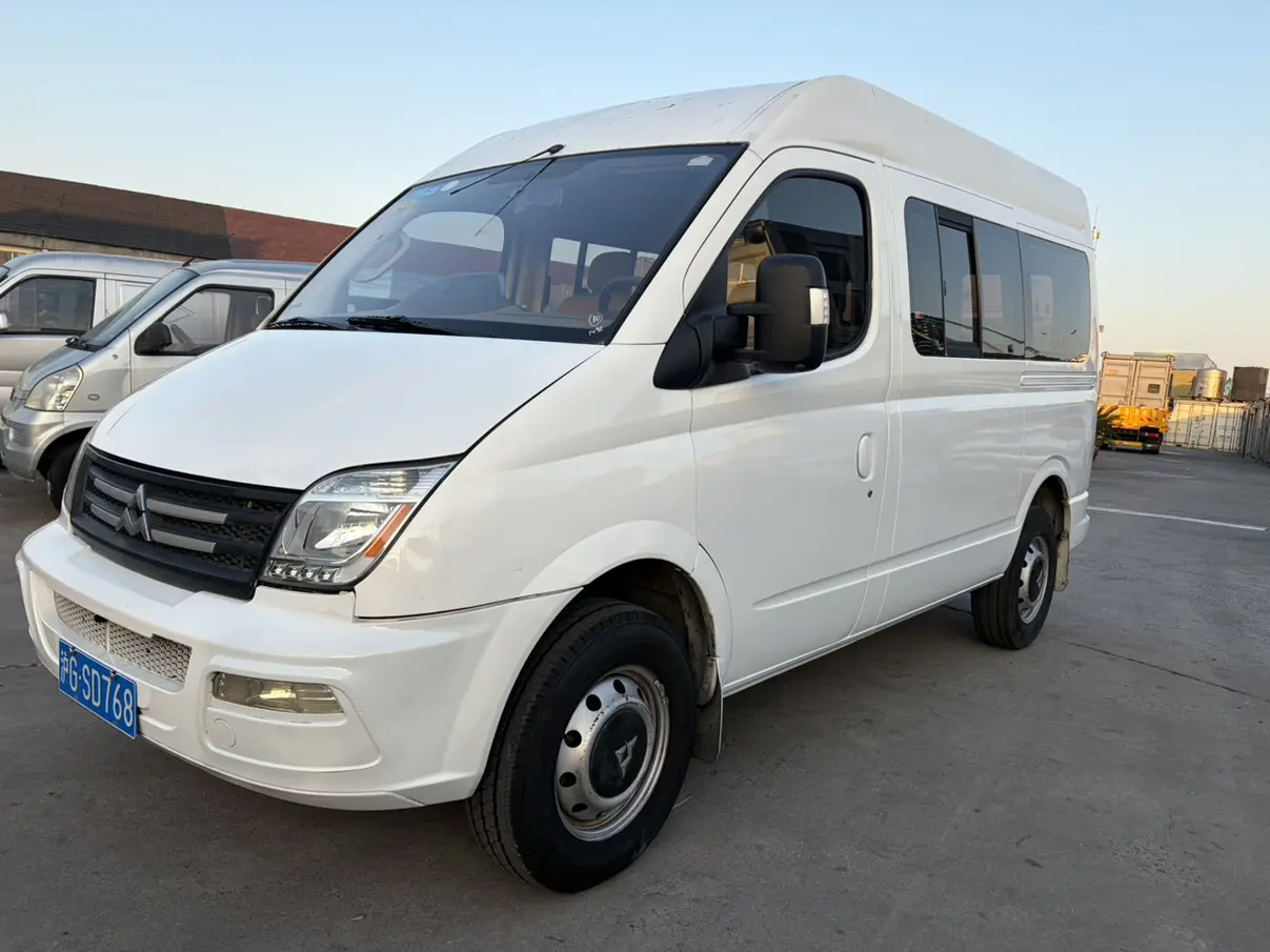 Datong Xintu V80  из Китая