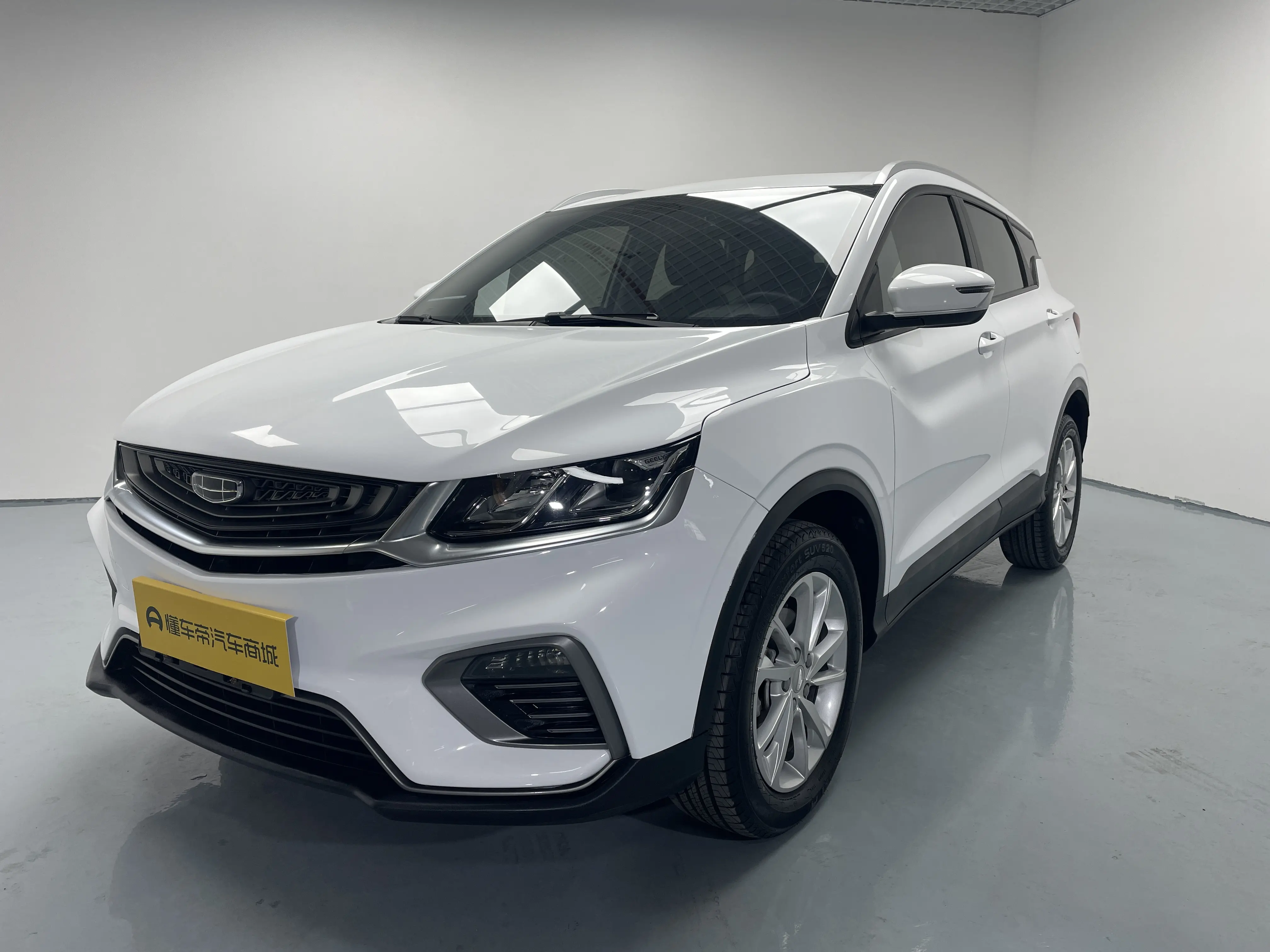 Geely Coolray SX11 (Binyue)  из Китая