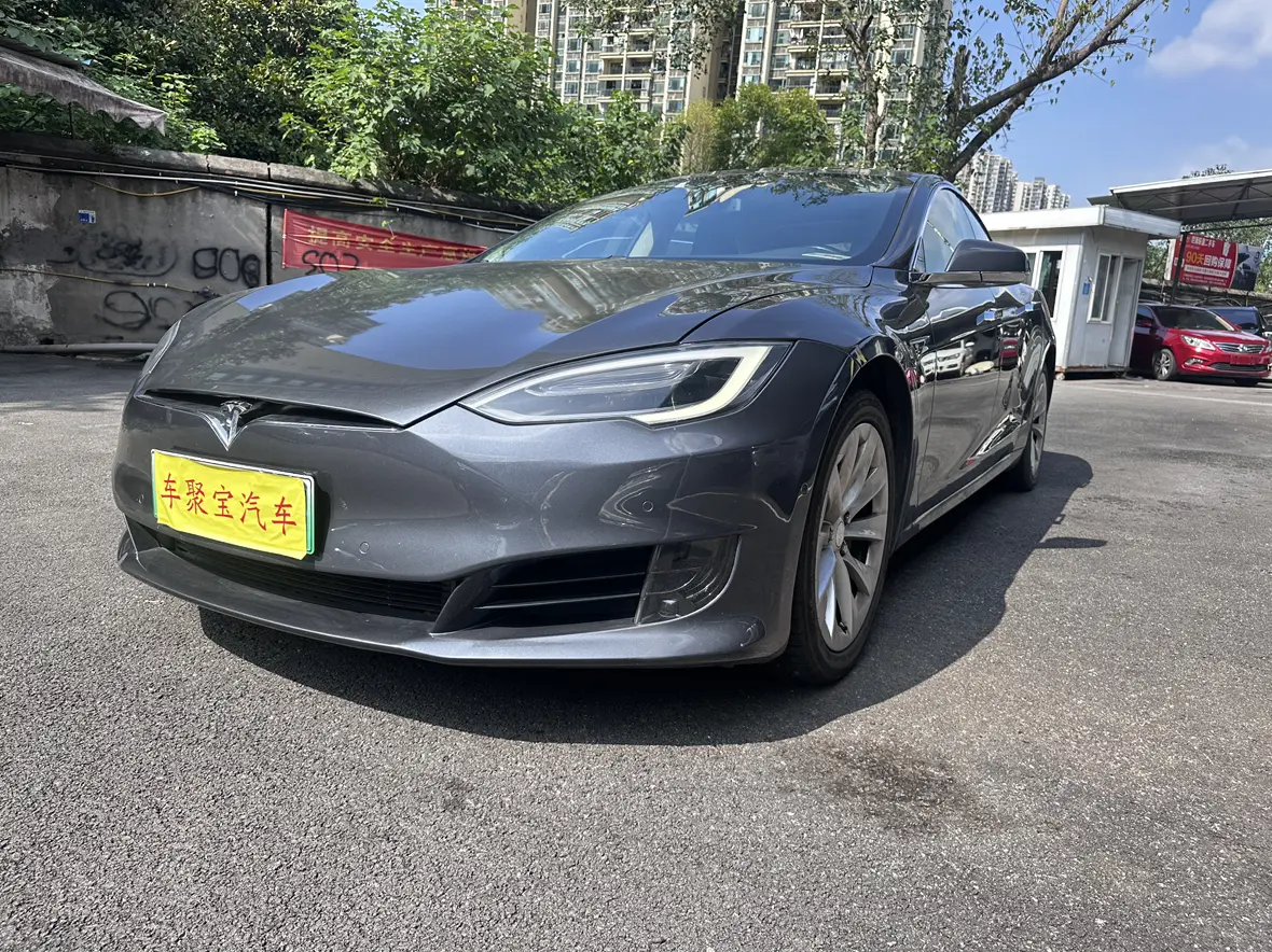 Tesla Model S  из Китая