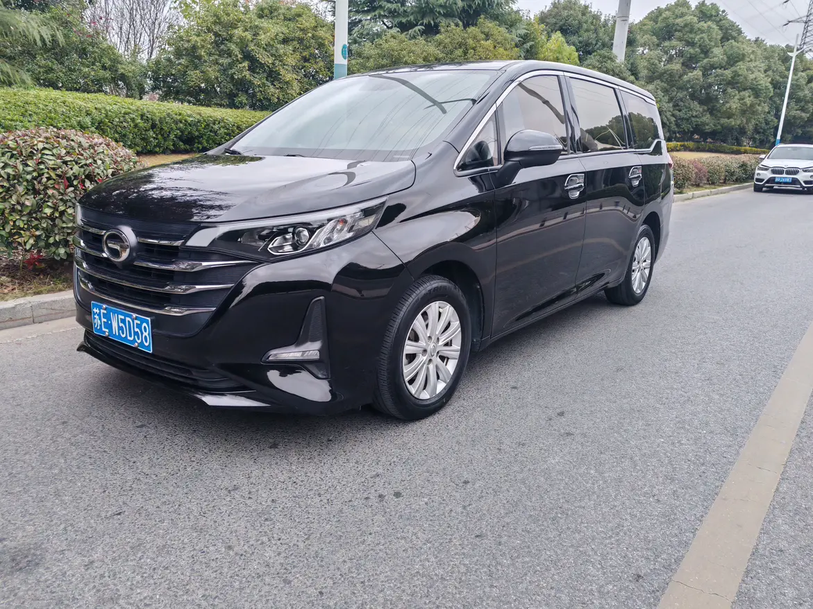 GAC Trumpchi M6  из Китая