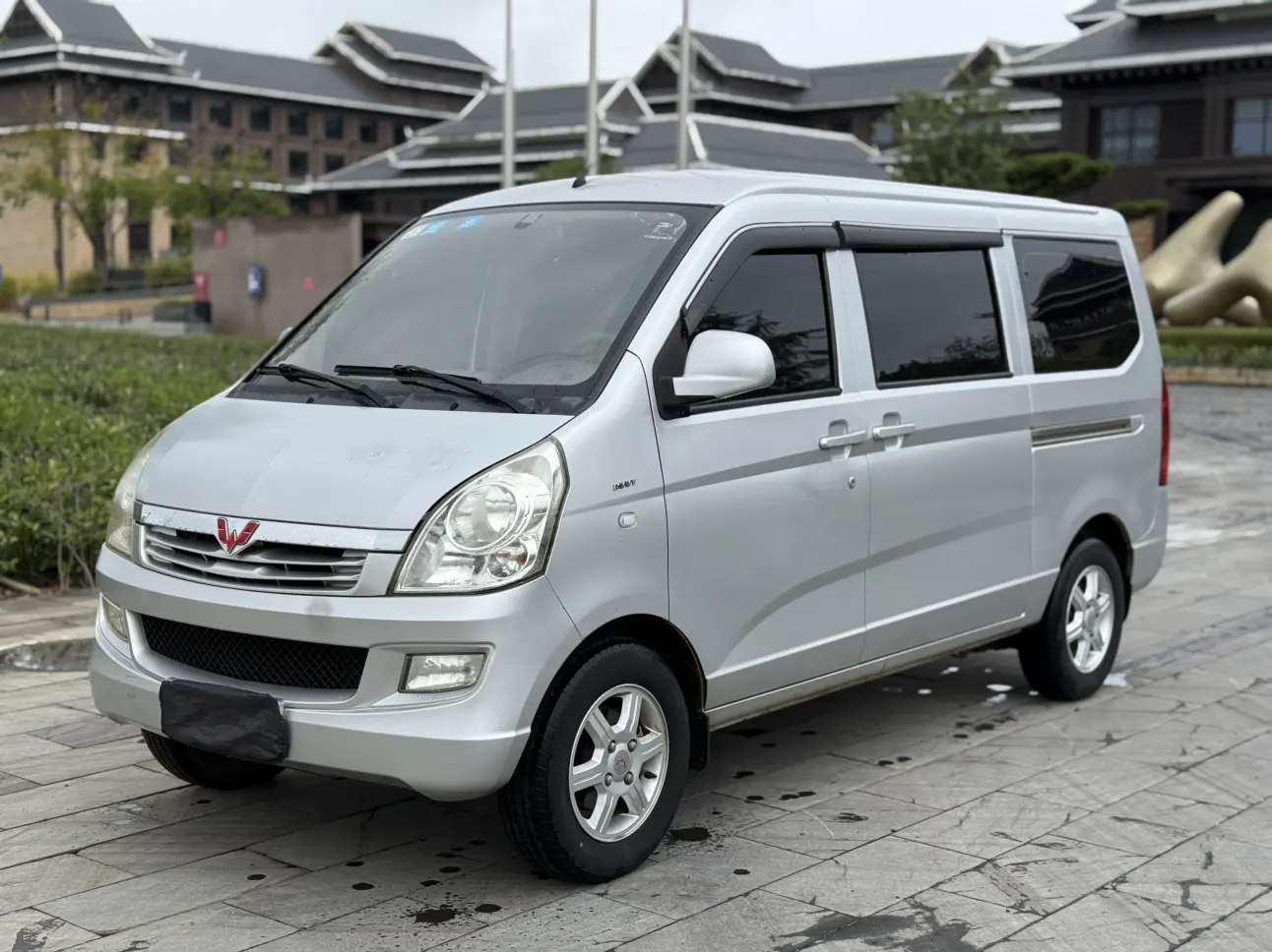 Wuling Rongguang  из Китая