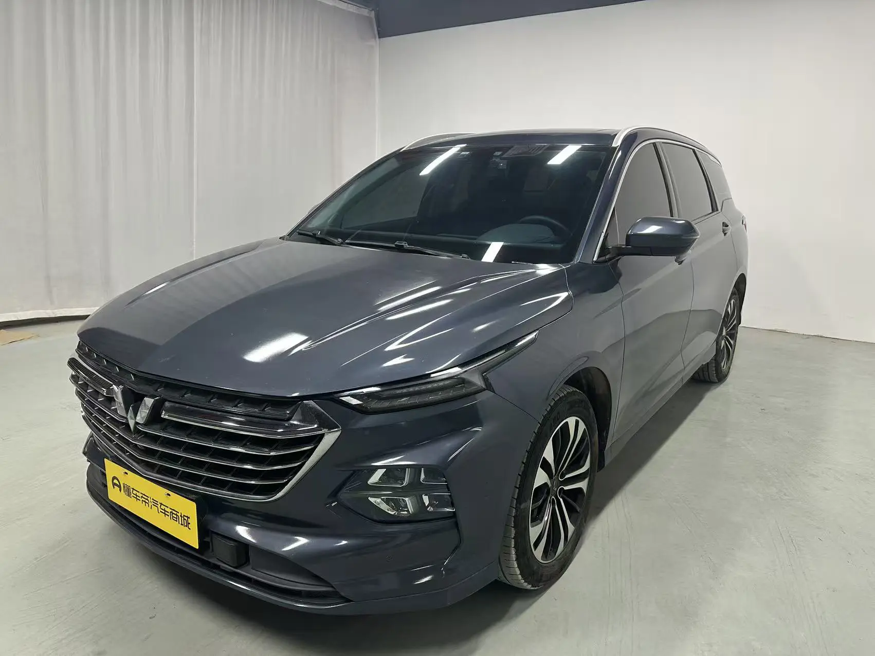 Wuling Capgemini Victory  из Китая