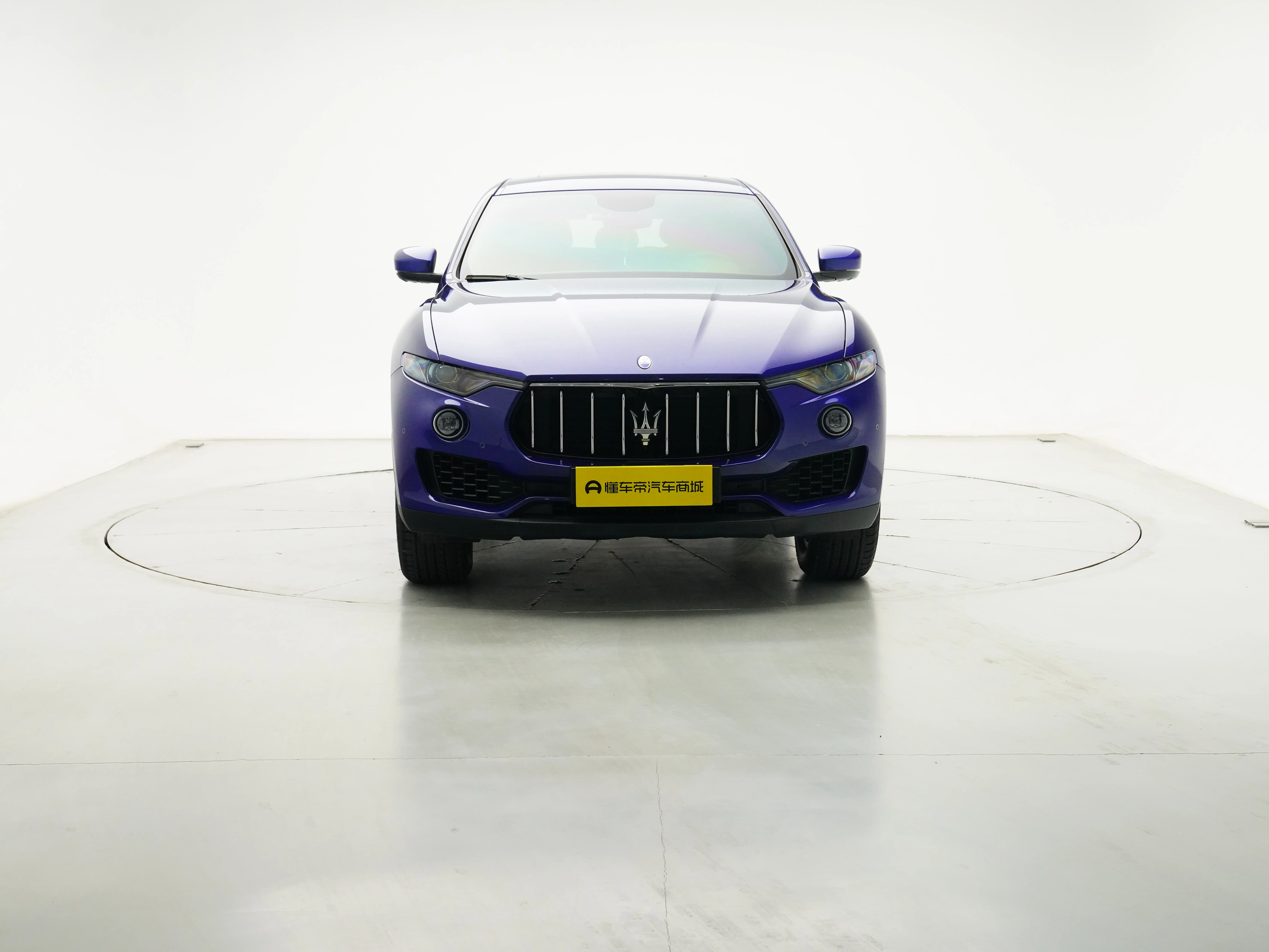 Maserati Levante  из Китая