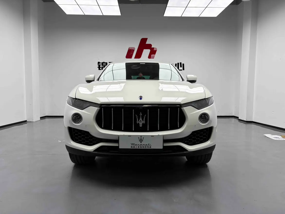 Maserati Levante  из Китая