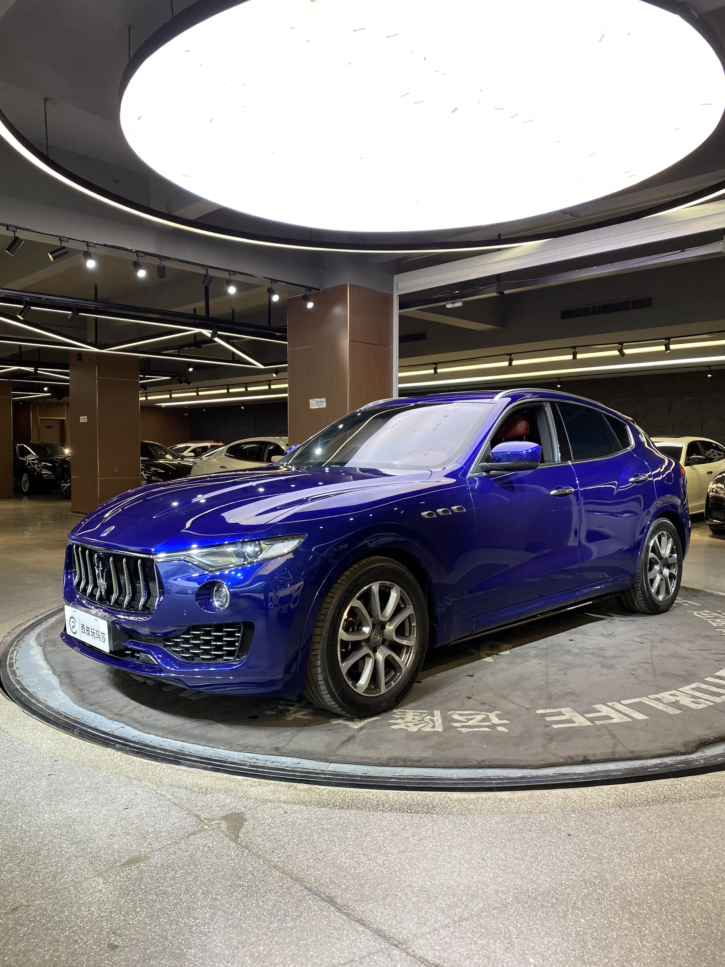 Maserati Levante  из Китая