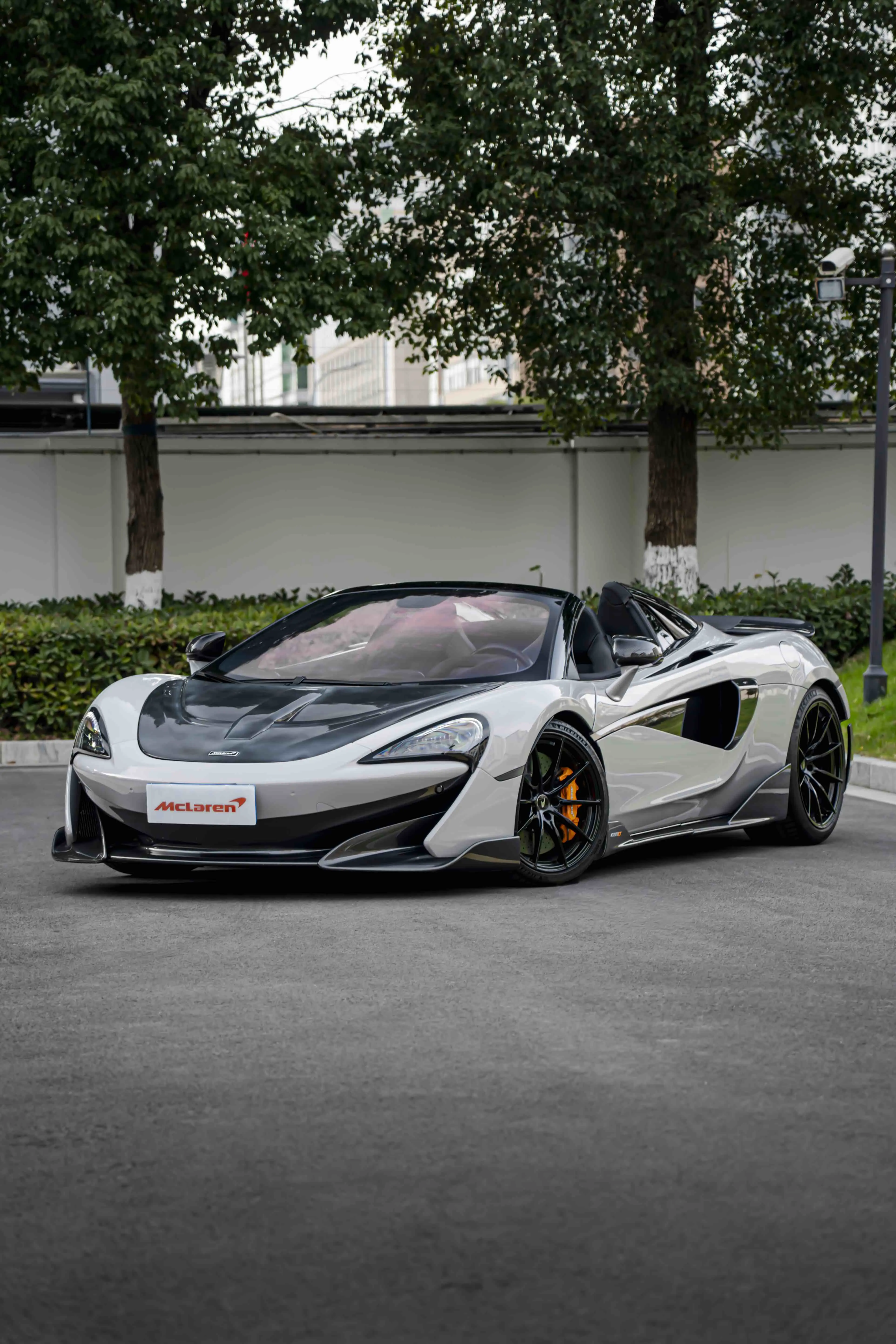McLaren 600LT  из Китая