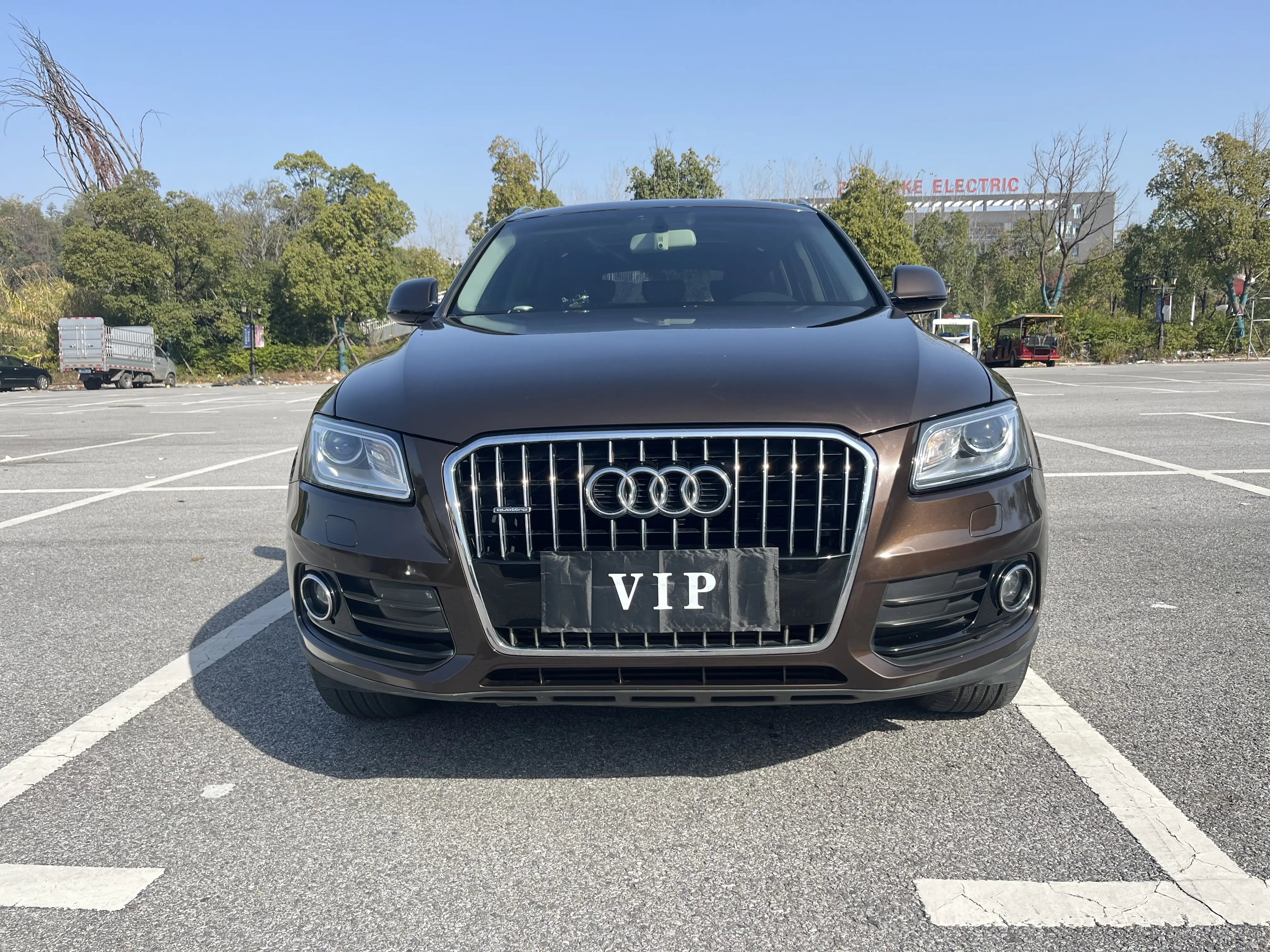 Audi Q5  из Китая