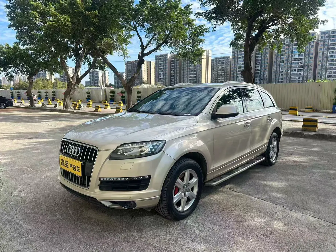 Audi Q7  из Китая