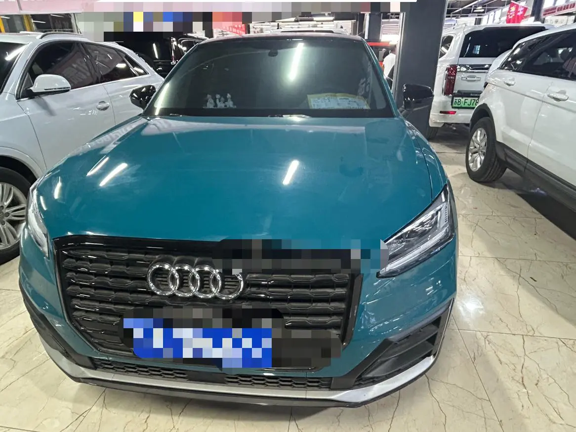 Audi Q2L  из Китая