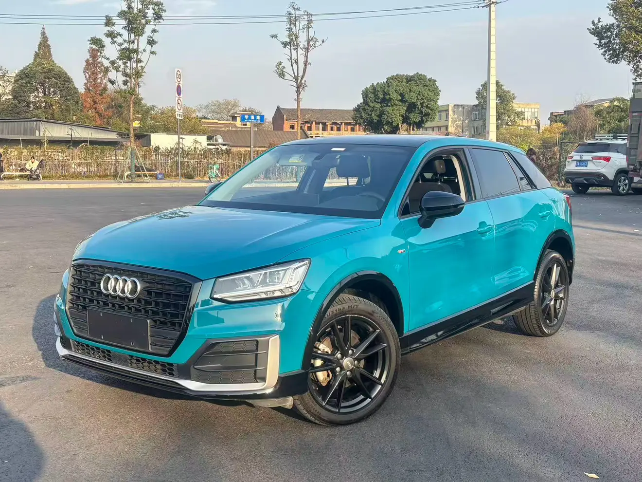 Audi Q2L  из Китая