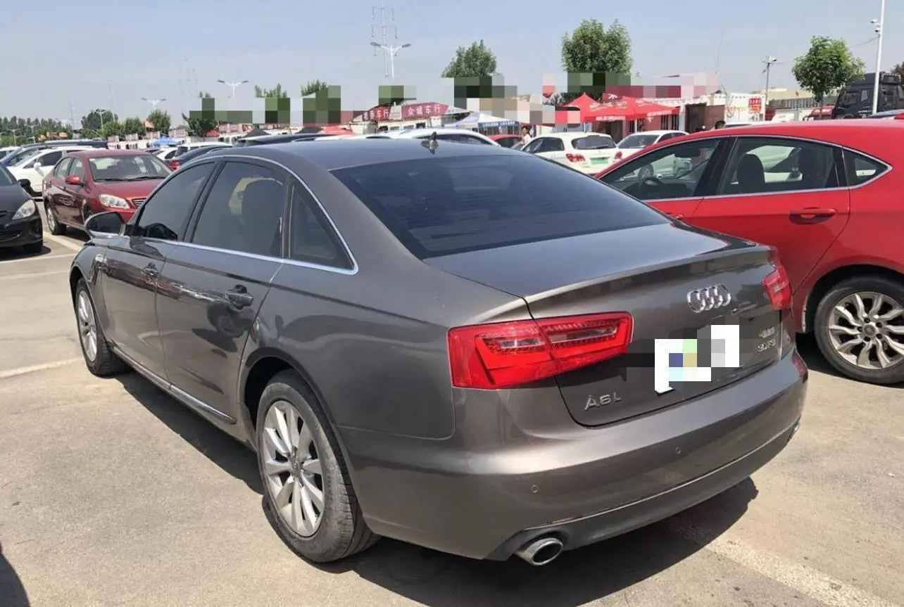 Audi A6L  из Китая