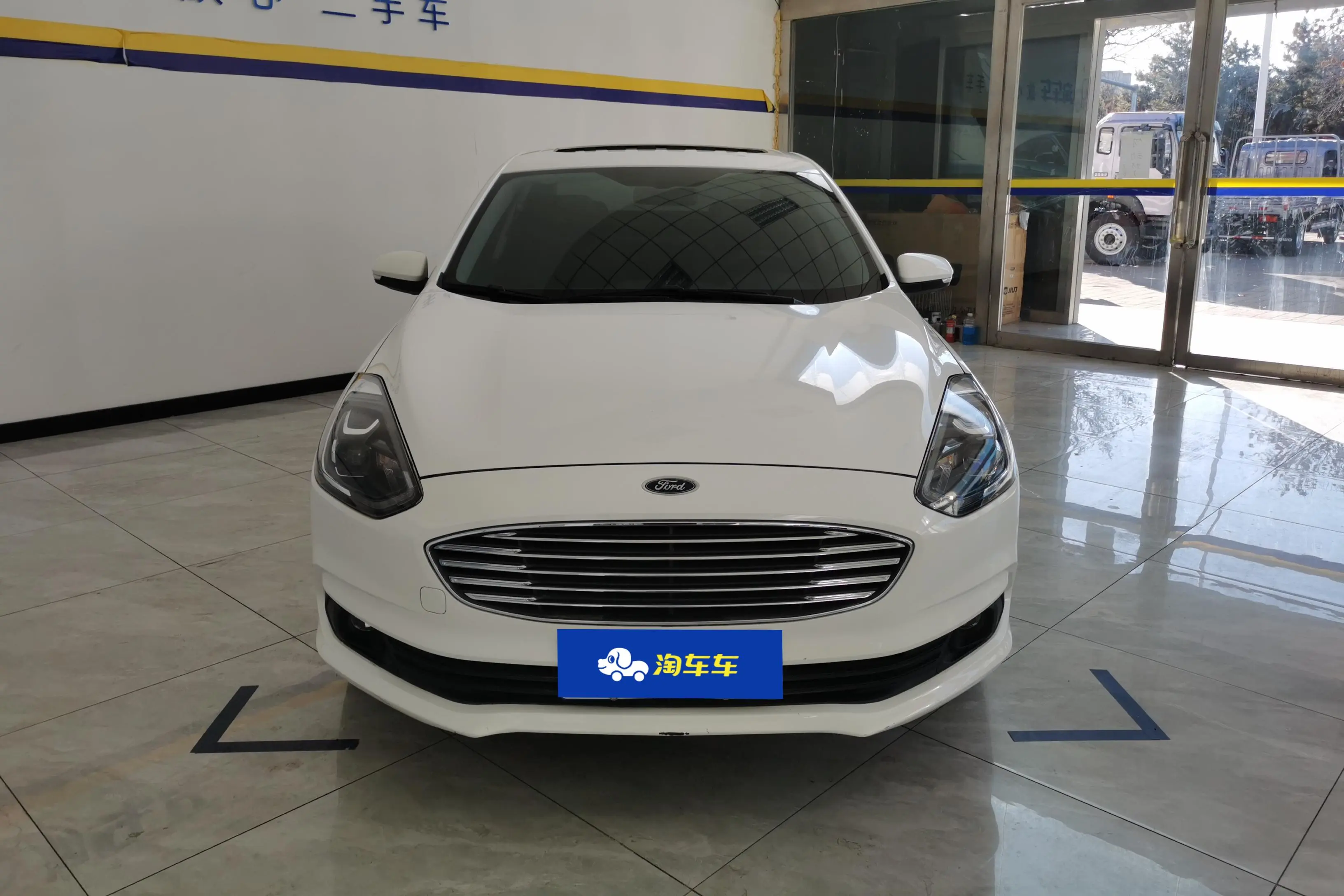 Ford Forrest  из Китая