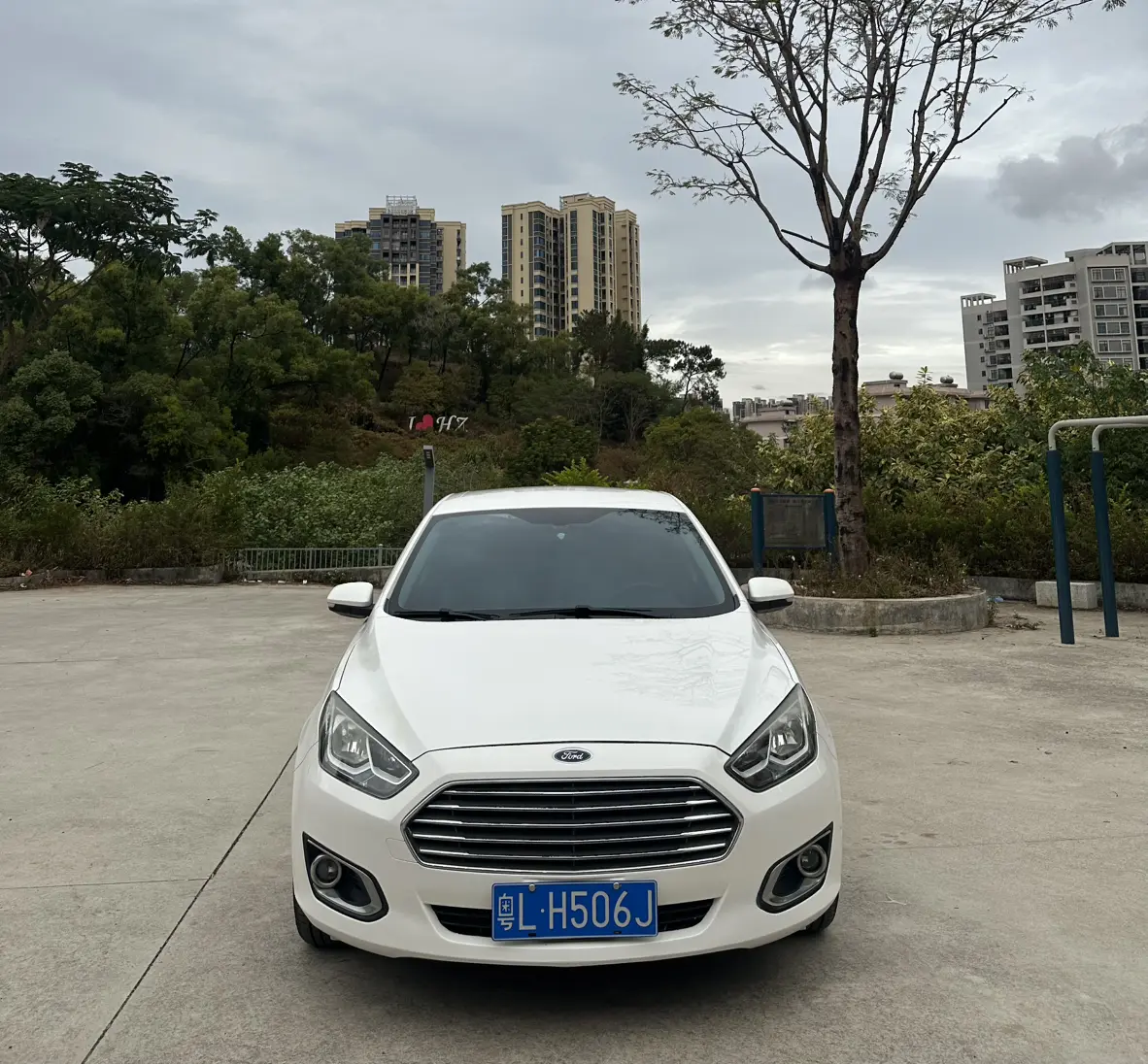 Ford Forrest  из Китая