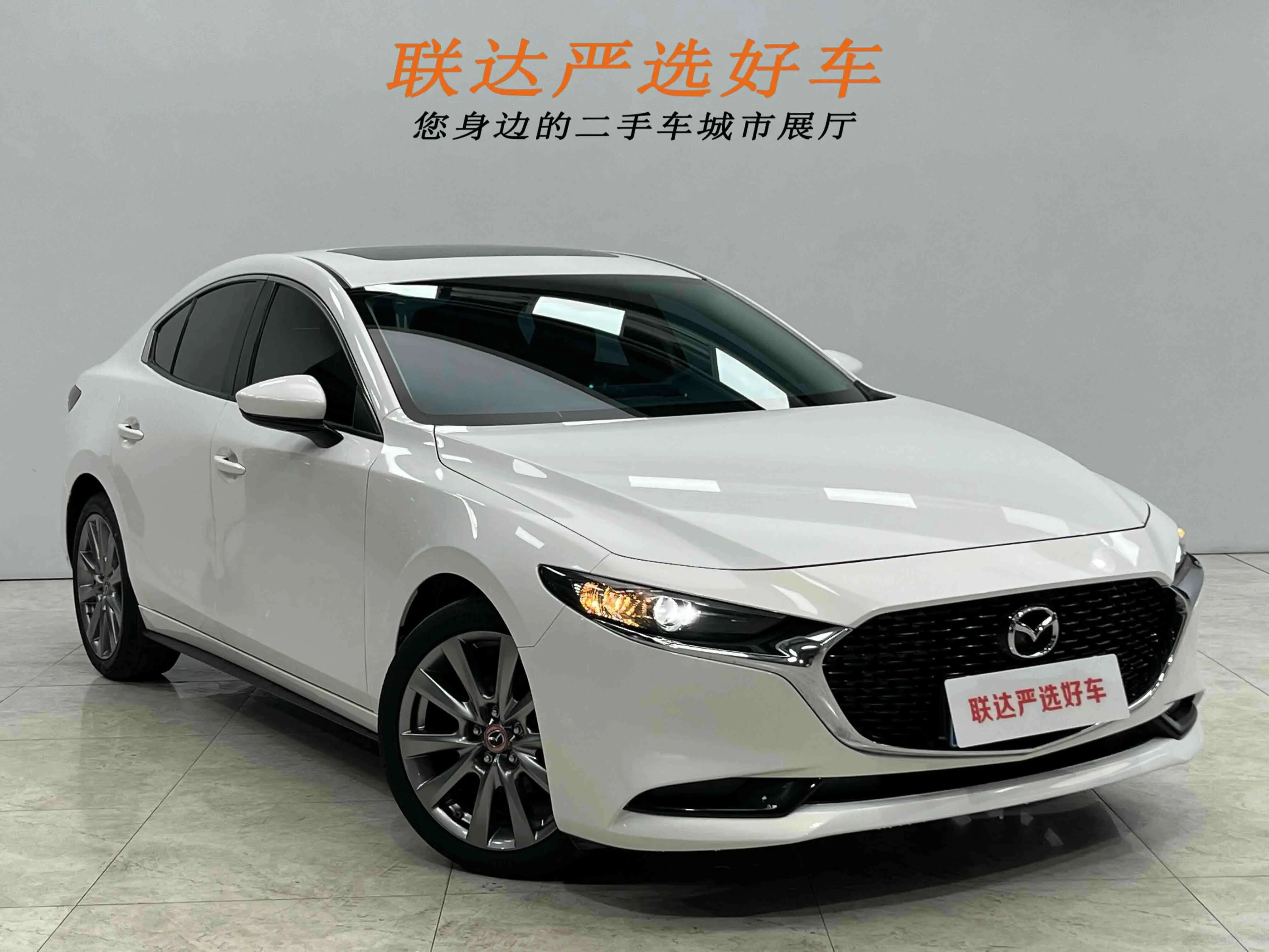 Mazda Axela (Mazda3)  из Китая