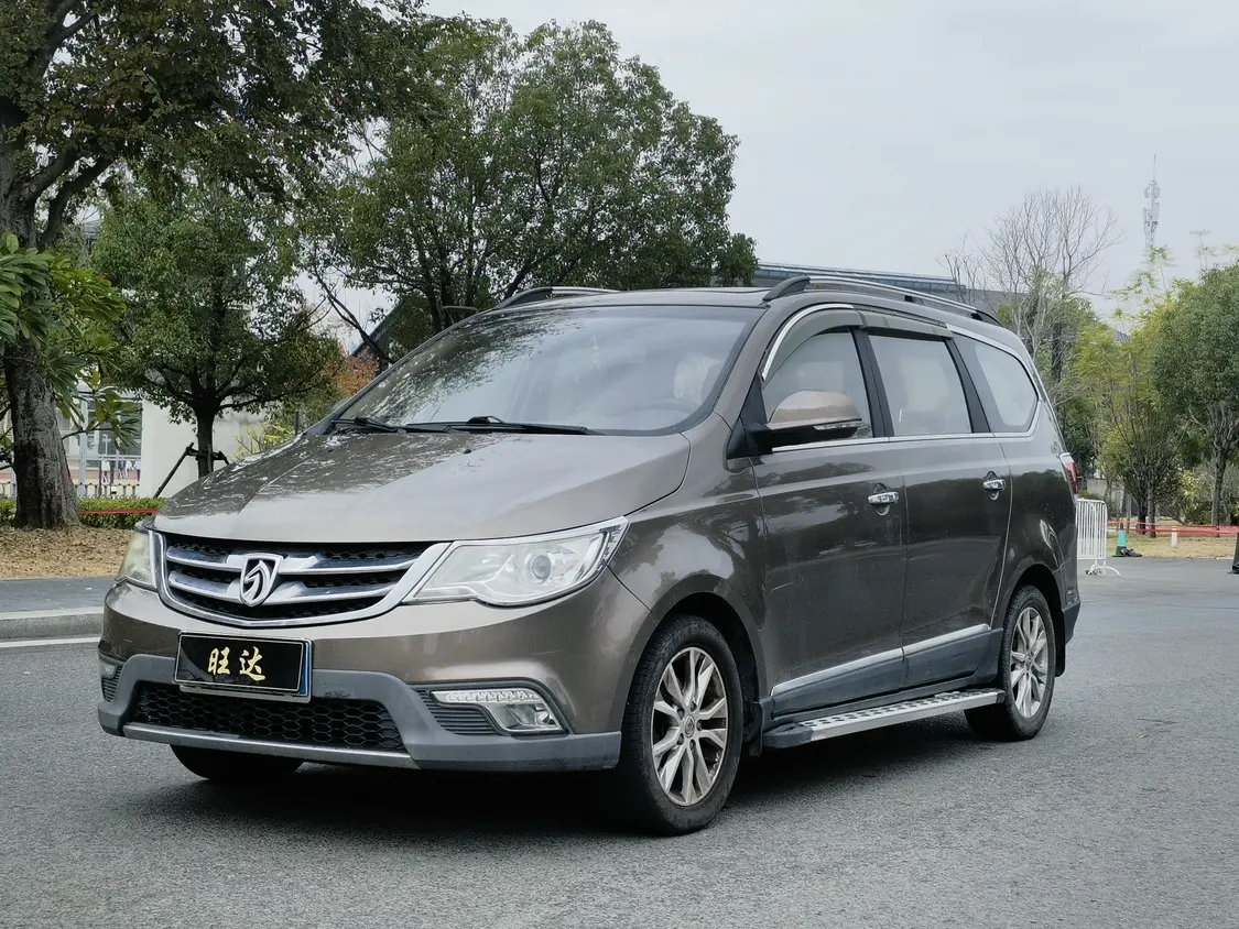 Baojun 730  из Китая
