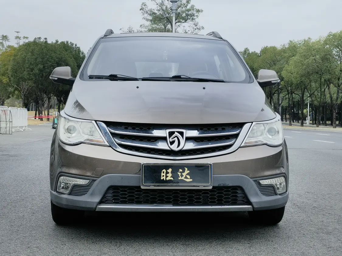 Baojun 730  из Китая