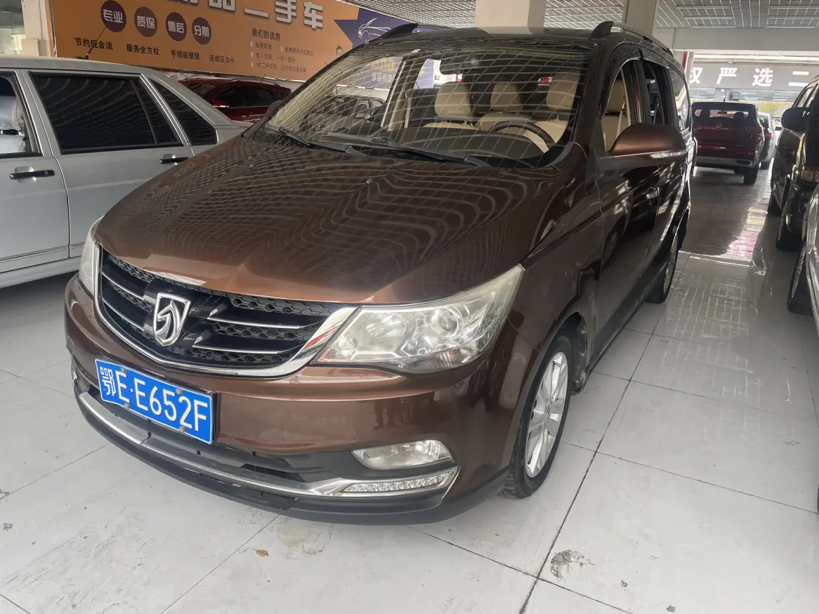 Baojun 730  из Китая