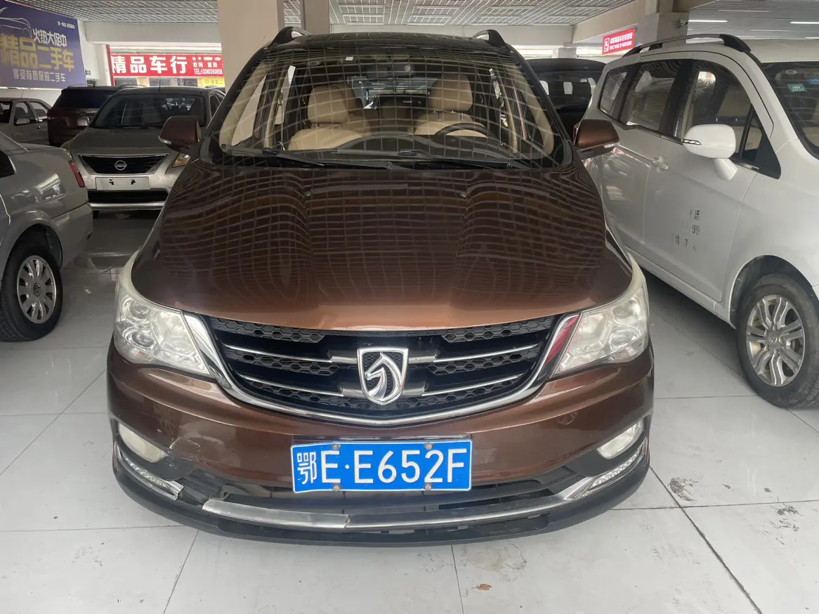 Baojun 730  из Китая