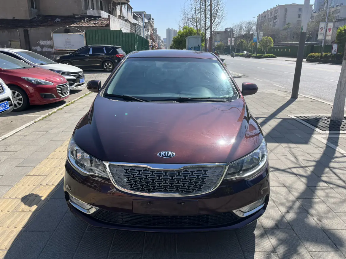 Kia Freddie  из Китая