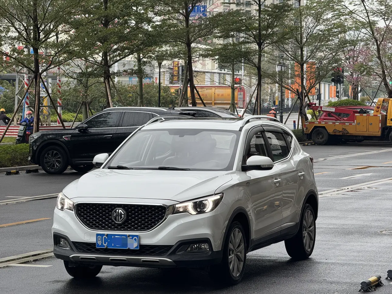 MG ZS  из Китая