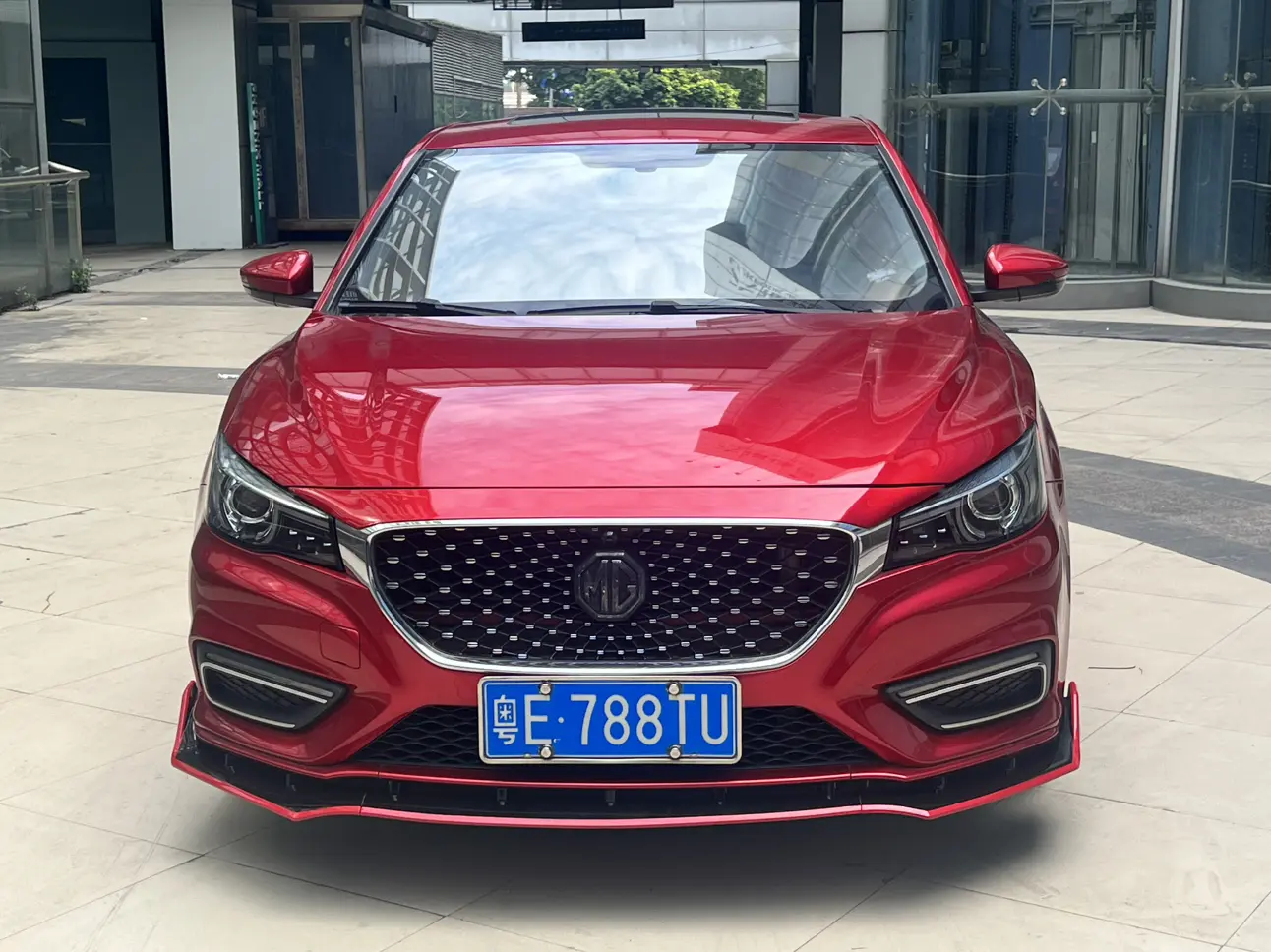 MG 6  из Китая