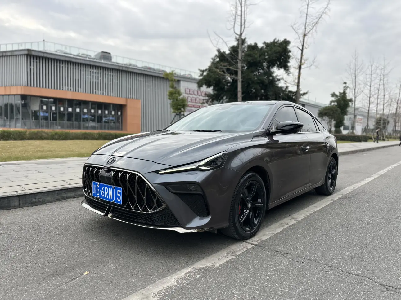 MG 5 Scorpio  из Китая