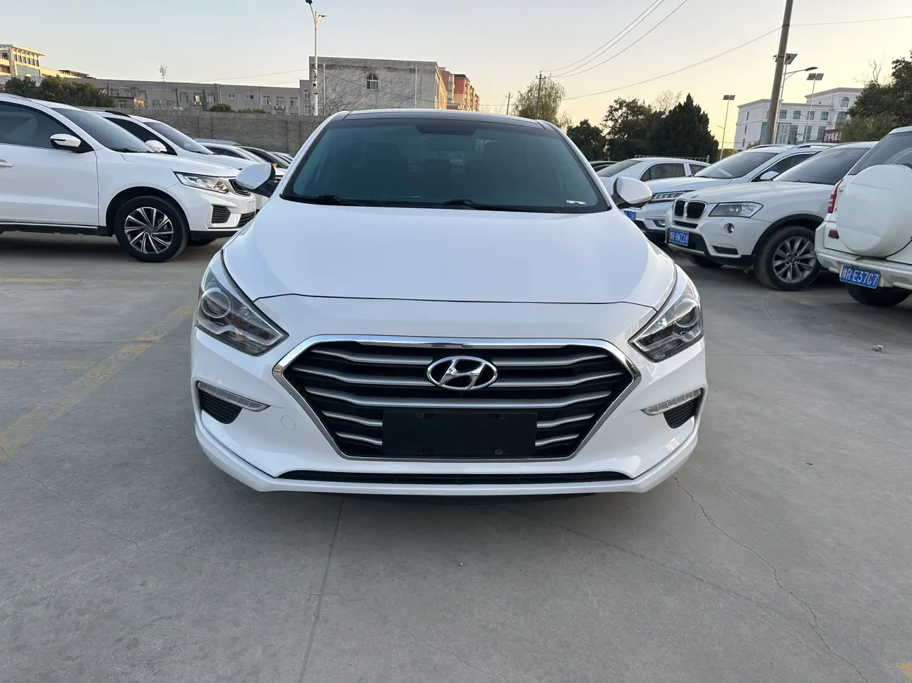 Hyundai Famous pictures  из Китая