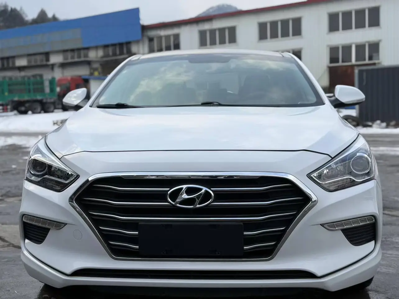 Hyundai Famous pictures  из Китая